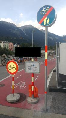 Beschilderung Radweg Marktplatz