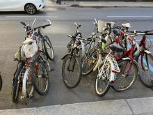 Fahrradleichen und blockierte Radlständer