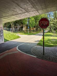 Radwegweiser verschwunden - Grenobler Brücke