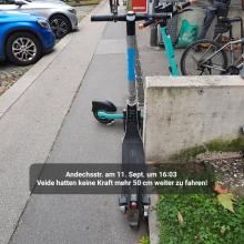 SCOOTER  behindert Kinderwagen