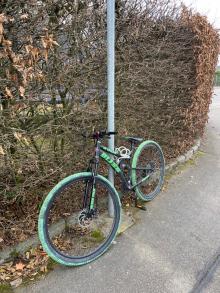 abgestelltes Fahrrad