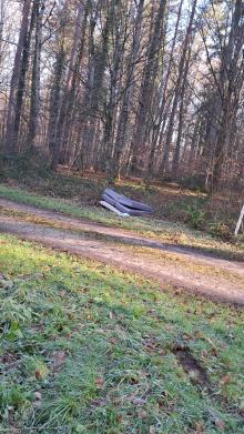 Müll im Wald von Überlingen am Ried