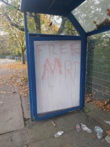 Wartehäuschen in der Masurenstraße im desolaten Zustand